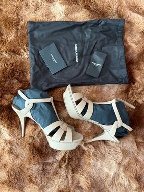 Saint Laurent Tribute platform sandal - sz 41 worn once